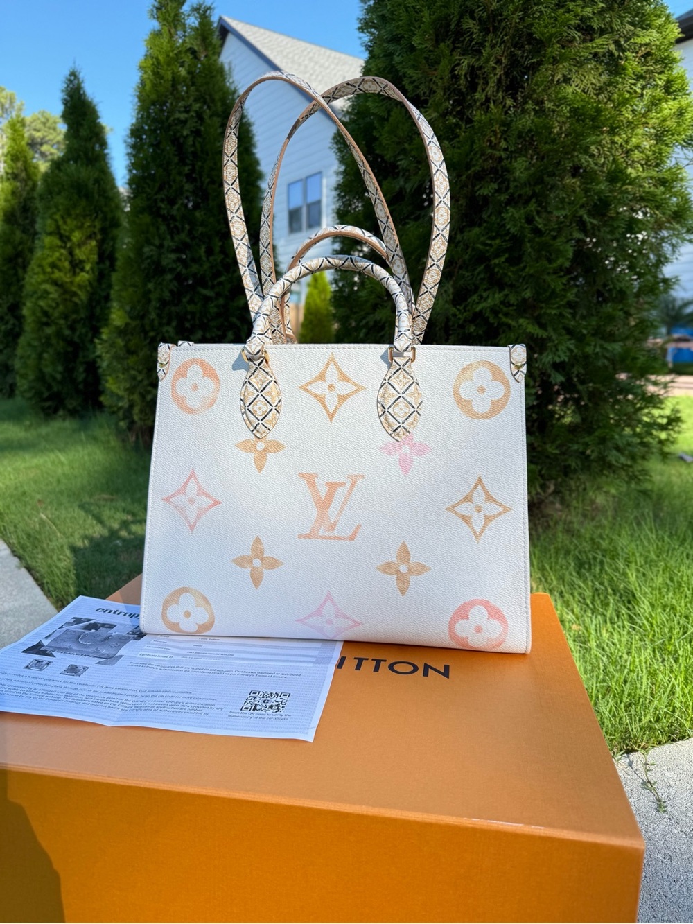 Louis Vuitton Cream Multicolor Monogram OnTheGo Tote
